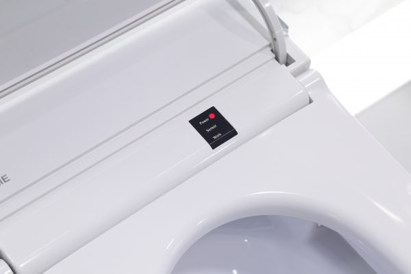 LUCCI Smart Toilet Suite 9