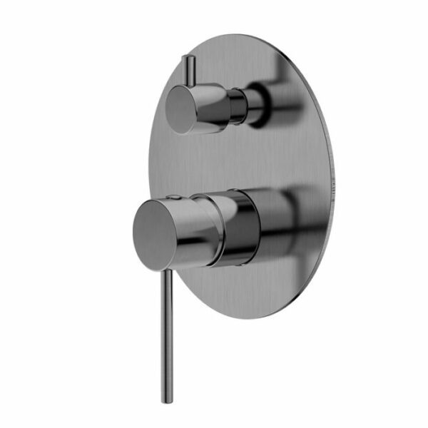 RUND Brushed Nickel Wall Mixer with Diverter